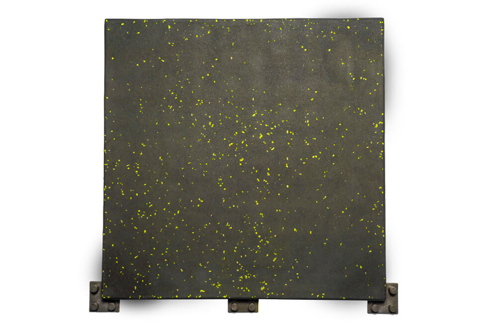 Плитка из резиновой крошки «Праймпол», 25 мм, 500*500 мм, чёрная с жёлтой крошкой