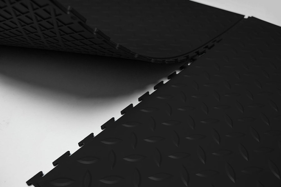 Плитка ПВХ Sold Grain, 5 мм, 500*500, скрытый замок, чёрная